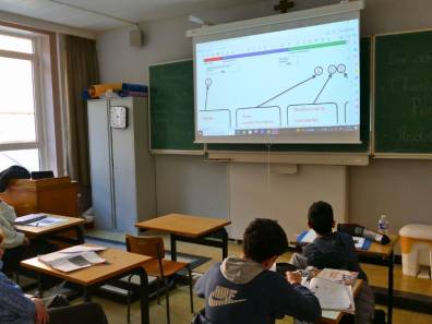 Classe avec vidéo projecteur
