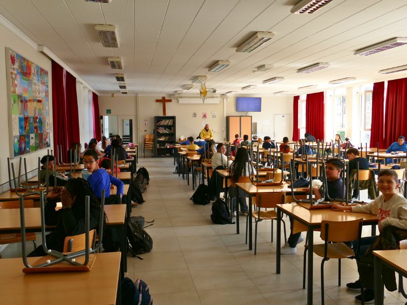 Réfectoire de l'Institut Maris Stella Bruxelles